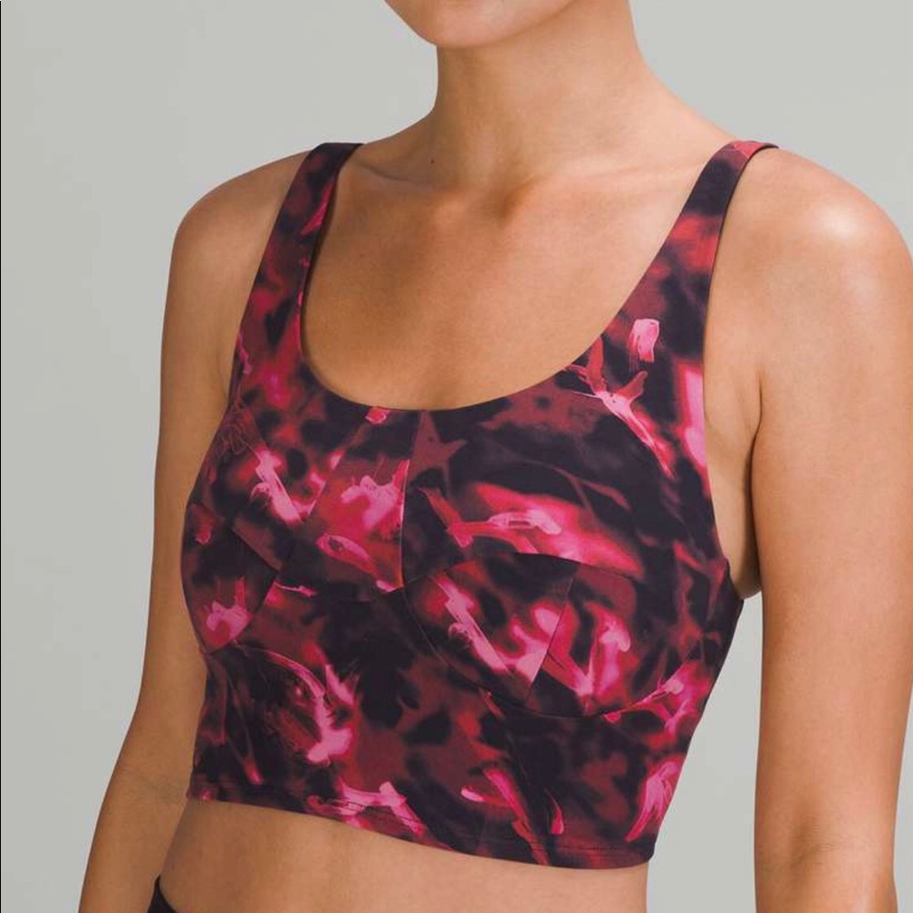 Lululemon Nulu Front-Darting Yoga Bra *Light Support, B/C Cup